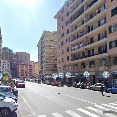Titti'S House - Parcheggio Custodito In Garage Gratis Genova Exterior foto